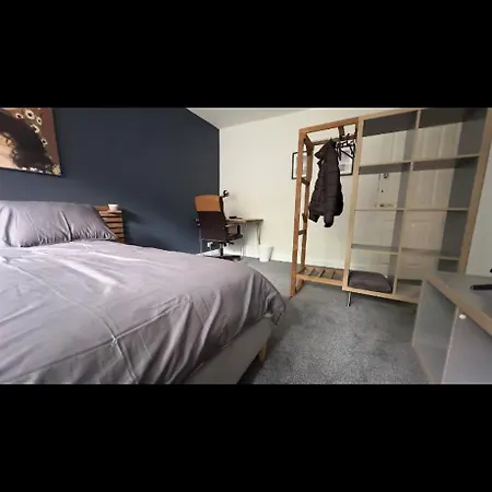 Kingsize Room In Prestwich Manchester Extérieur photo